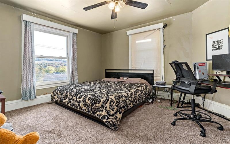 975 Thompson Ave, Donora, 15033, 3 Bedrooms Bedrooms, ,1 BathroomBathrooms,Residential,For Sale,Thompson Ave,1740272