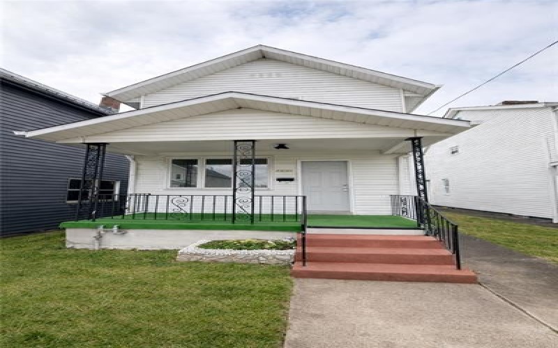 1631 3rd Ave, New Kensington, 15068, 2 Bedrooms Bedrooms, ,1 BathroomBathrooms,Residential,For Sale,3rd Ave,1742638