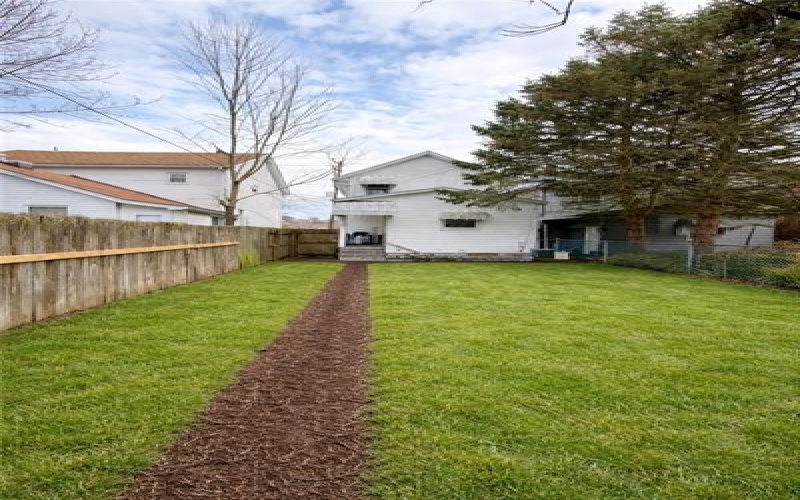 1631 3rd Ave, New Kensington, 15068, 2 Bedrooms Bedrooms, ,1 BathroomBathrooms,Residential,For Sale,3rd Ave,1742638
