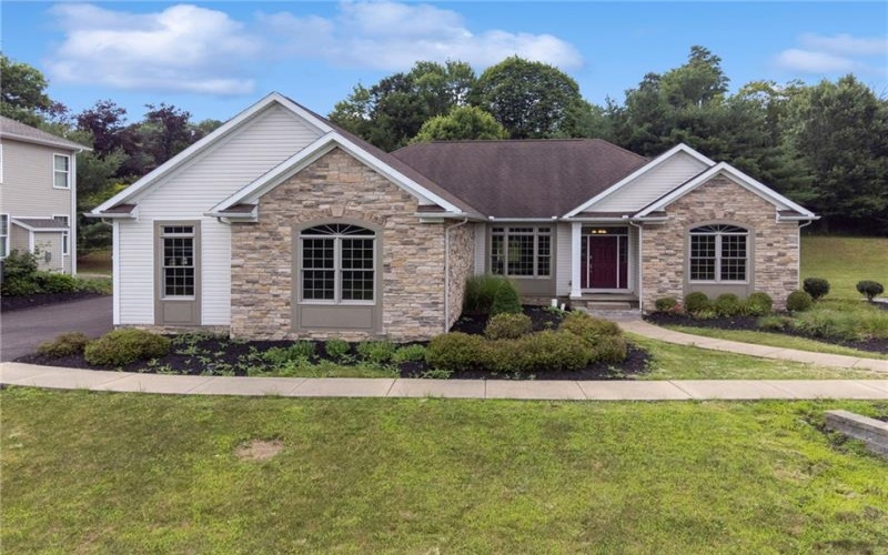 116 Brush Run Road, Greensburg, 15601, 3 Bedrooms Bedrooms, ,2 BathroomsBathrooms,Residential,For Sale,Brush Run Road,1744212
