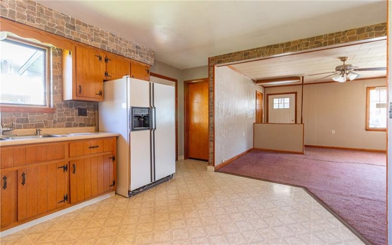 323 Indiana Ave, Avonmore, 15618, 3 Bedrooms Bedrooms, 8 Rooms Rooms,1.1 BathroomsBathrooms,Residential,For Sale,Indiana Ave,1747377