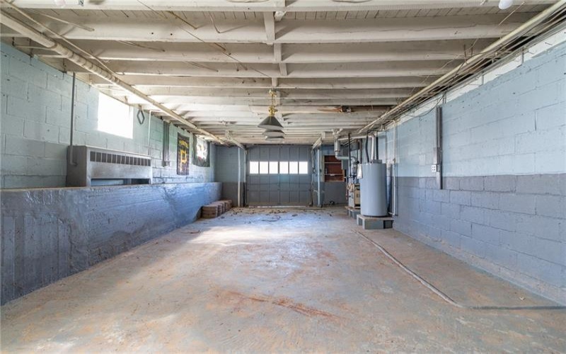 323 Indiana Ave, Avonmore, 15618, 3 Bedrooms Bedrooms, 8 Rooms Rooms,1.1 BathroomsBathrooms,Residential,For Sale,Indiana Ave,1747377