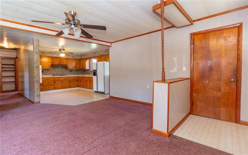 323 Indiana Ave, Avonmore, 15618, 3 Bedrooms Bedrooms, 8 Rooms Rooms,1.1 BathroomsBathrooms,Residential,For Sale,Indiana Ave,1747377