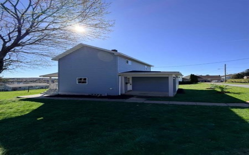 606 Devlin Street, Gallitzin, 16641, 3 Bedrooms Bedrooms, ,2 BathroomsBathrooms,Residential,For Sale,Devlin Street,1748308