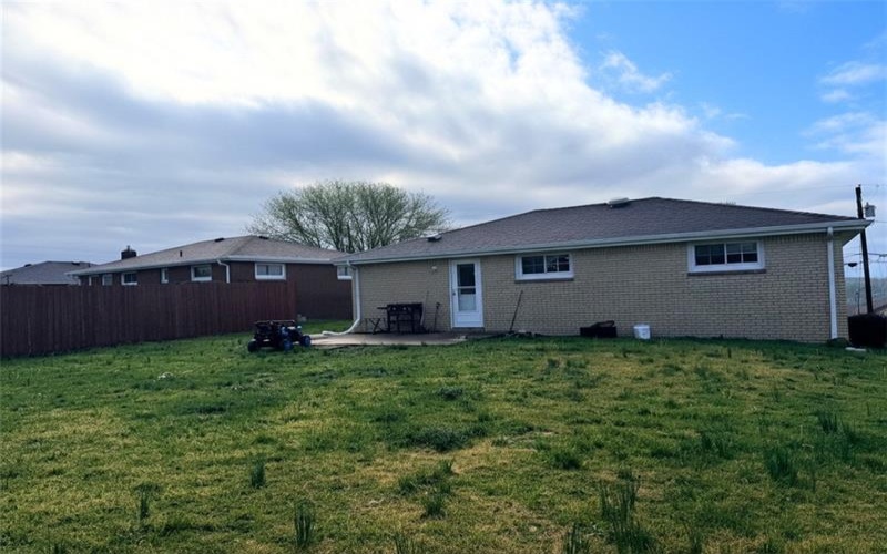16 Jackson Dr, Monessen, 15062, 3 Bedrooms Bedrooms, 7 Rooms Rooms,2 BathroomsBathrooms,Residential,For Sale,Jackson Dr,1749484