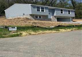 102 Cedar Alley, Muse, 15350, 3 Bedrooms Bedrooms, ,2 BathroomsBathrooms,Lease,For Rent,Cedar Alley,1752571