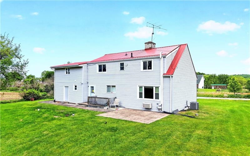 607 Cemetery Road, Perryopolis, 15473, 3 Bedrooms Bedrooms, 6 Rooms Rooms,1.1 BathroomsBathrooms,Residential,For Sale,Cemetery Road,1752646