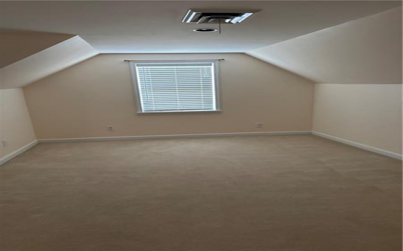 38 Hillcrest Ln, Uniontown, 15401, 3 Bedrooms Bedrooms, 9 Rooms Rooms,2 BathroomsBathrooms,Residential,For Sale,Hillcrest Ln,1762944
