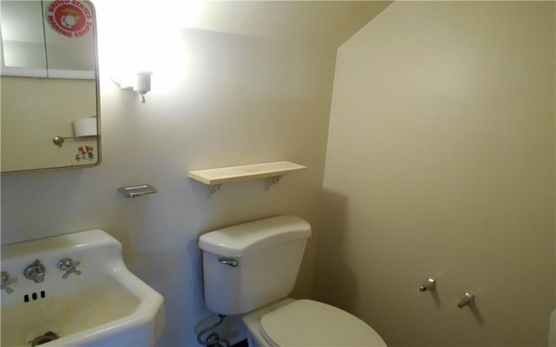 2122 Route 130, Pleasant Unity, 15676, 4 Bedrooms Bedrooms, ,2.1 BathroomsBathrooms,Residential,For Sale,Route 130,1754535