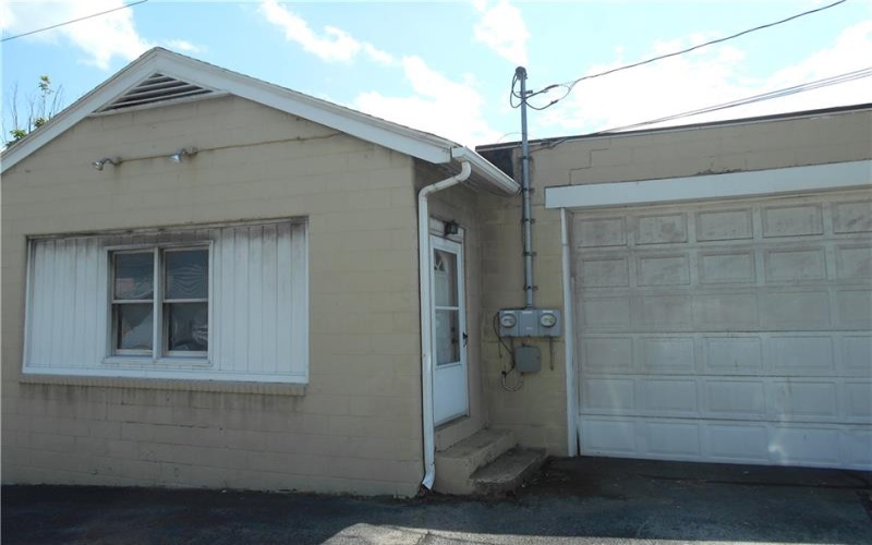 2122 Route 130, Pleasant Unity, 15676, 4 Bedrooms Bedrooms, ,2.1 BathroomsBathrooms,Residential,For Sale,Route 130,1754535