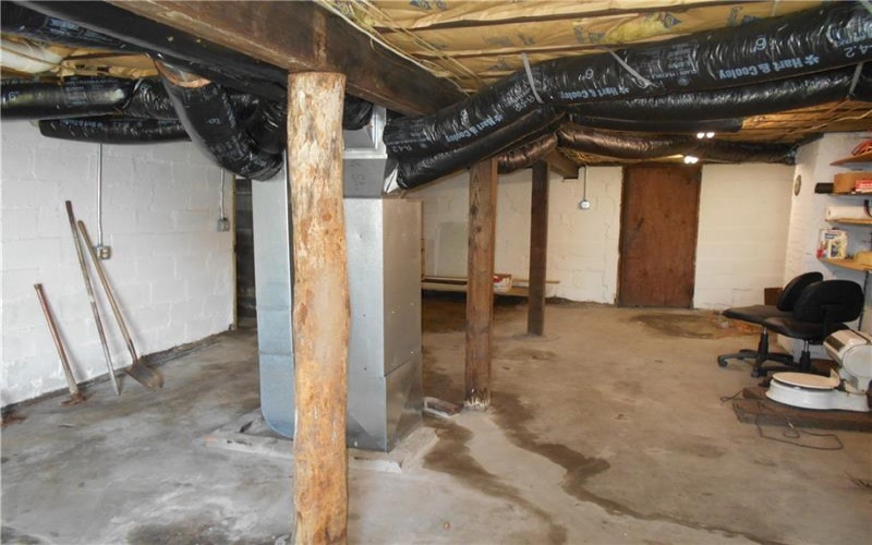 2122 Route 130, Pleasant Unity, 15676, 4 Bedrooms Bedrooms, ,2.1 BathroomsBathrooms,Residential,For Sale,Route 130,1754535