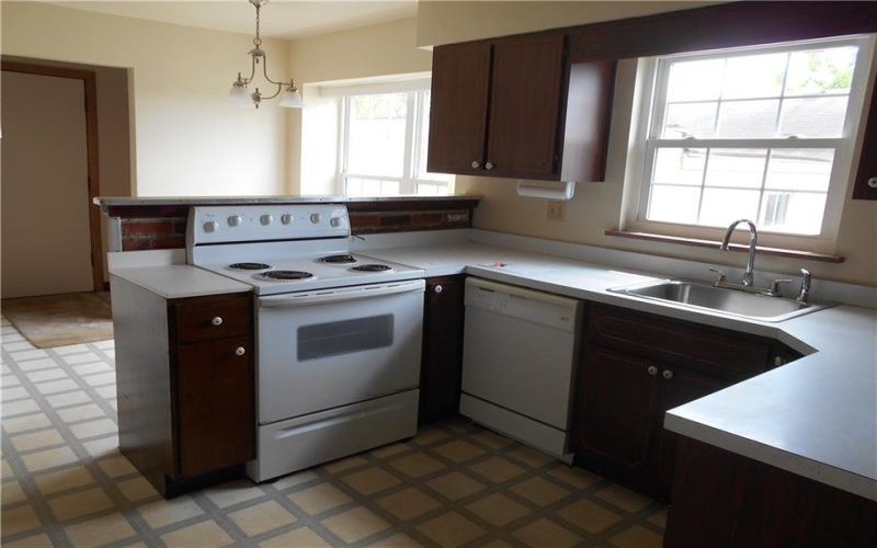 2122 Route 130, Pleasant Unity, 15676, 4 Bedrooms Bedrooms, ,2.1 BathroomsBathrooms,Residential,For Sale,Route 130,1754535