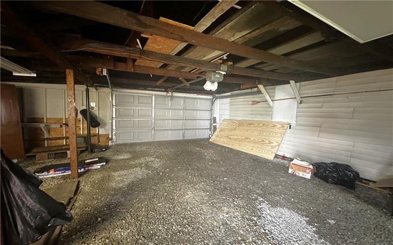 309 Washington Street, Mount Pleasant, 15666, 2 Bedrooms Bedrooms, 5 Rooms Rooms,1 BathroomBathrooms,Residential,For Sale,Washington Street,1754709