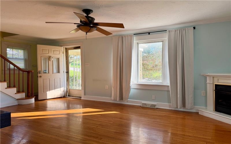 1256 Beech Street, Washington, 15301, 2 Bedrooms Bedrooms, 7 Rooms Rooms,1 BathroomBathrooms,Residential,For Sale,Beech Street,1755363