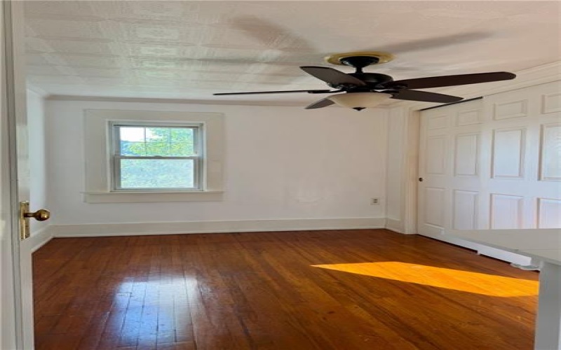 1256 Beech Street, Washington, 15301, 2 Bedrooms Bedrooms, 7 Rooms Rooms,1 BathroomBathrooms,Residential,For Sale,Beech Street,1755363