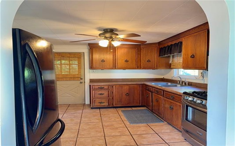 1256 Beech Street, Washington, 15301, 2 Bedrooms Bedrooms, 7 Rooms Rooms,1 BathroomBathrooms,Residential,For Sale,Beech Street,1755363