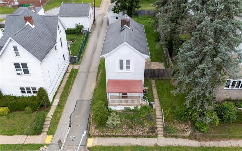 213 Grant Street, Greensburg, 15601, 2 Bedrooms Bedrooms, 5 Rooms Rooms,1 BathroomBathrooms,Residential,For Sale,Grant Street,1755564
