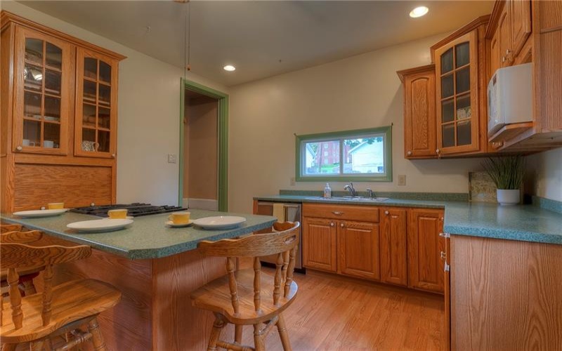 213 Grant Street, Greensburg, 15601, 2 Bedrooms Bedrooms, 5 Rooms Rooms,1 BathroomBathrooms,Residential,For Sale,Grant Street,1755564