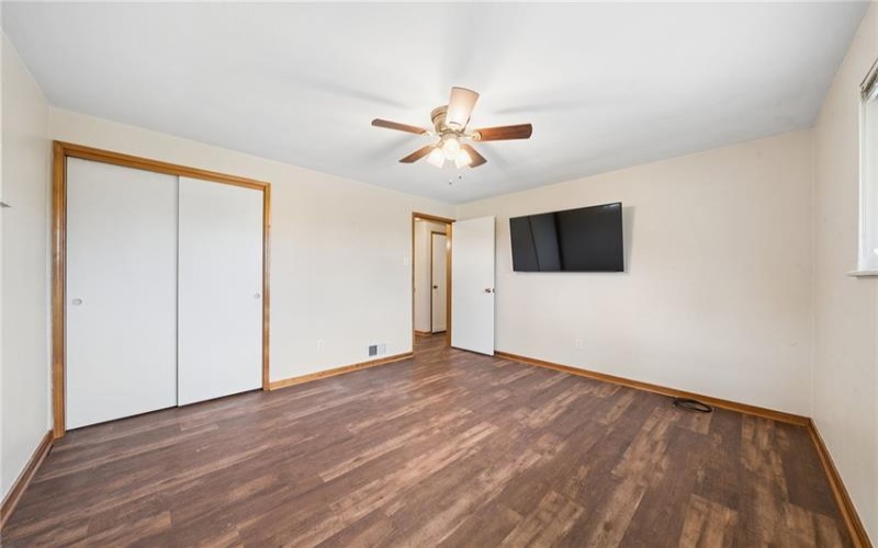 551 Hickory Dr, Greensburg, 15601, 2 Bedrooms Bedrooms, 6 Rooms Rooms,2.1 BathroomsBathrooms,Residential,For Sale,Hickory Dr,1755573