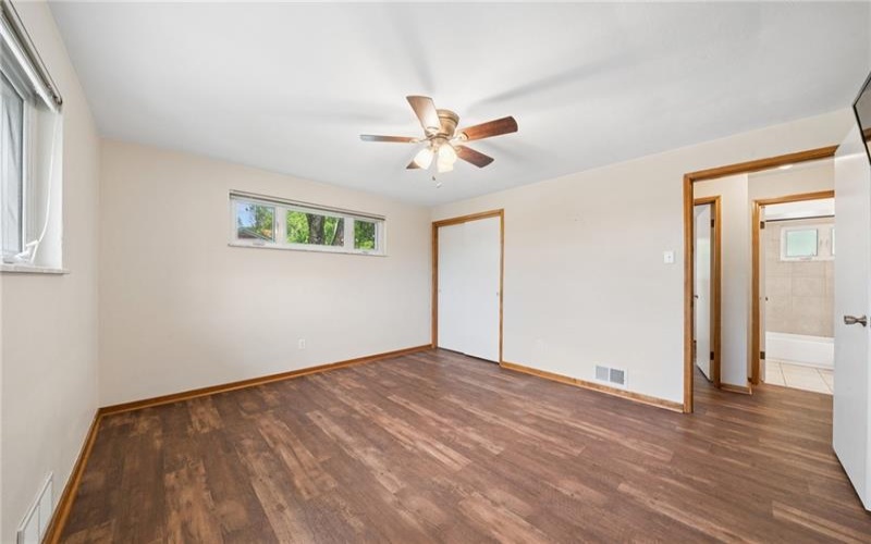 551 Hickory Dr, Greensburg, 15601, 2 Bedrooms Bedrooms, 6 Rooms Rooms,2.1 BathroomsBathrooms,Residential,For Sale,Hickory Dr,1755573