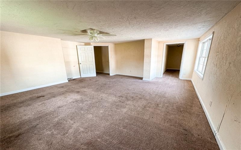 134 Highway St, Yukon, 15698, ,Multi-unit,For Sale,Highway St,1755756