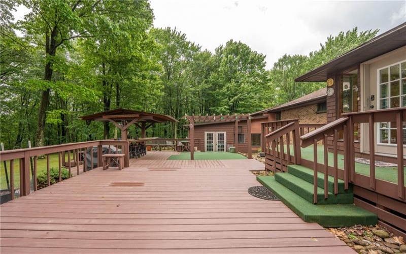 133 Windswept Dr, Latrobe, 15650, 5 Bedrooms Bedrooms, ,4.1 BathroomsBathrooms,Residential,For Sale,Windswept Dr,1755823