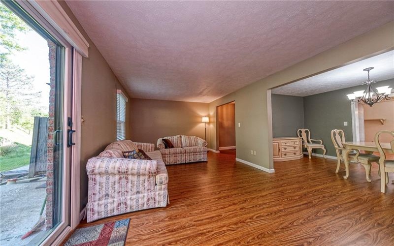369 Nature Trail Ln, Murrysville, 15668, 3 Bedrooms Bedrooms, ,2.1 BathroomsBathrooms,Residential,For Sale,Nature Trail Ln,1757335