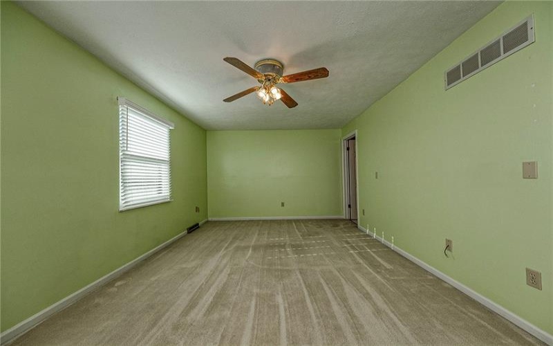 369 Nature Trail Ln, Murrysville, 15668, 3 Bedrooms Bedrooms, ,2.1 BathroomsBathrooms,Residential,For Sale,Nature Trail Ln,1757335