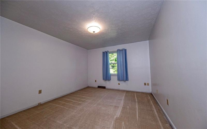 369 Nature Trail Ln, Murrysville, 15668, 3 Bedrooms Bedrooms, ,2.1 BathroomsBathrooms,Residential,For Sale,Nature Trail Ln,1757335