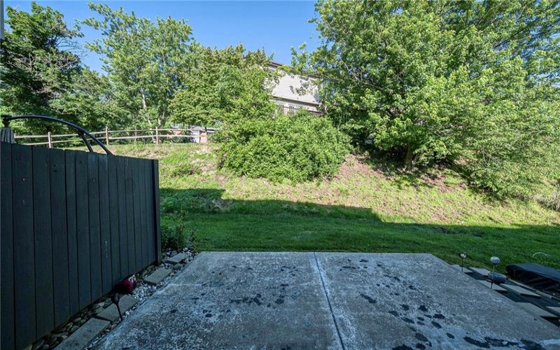369 Nature Trail Ln, Murrysville, 15668, 3 Bedrooms Bedrooms, ,2.1 BathroomsBathrooms,Residential,For Sale,Nature Trail Ln,1757335