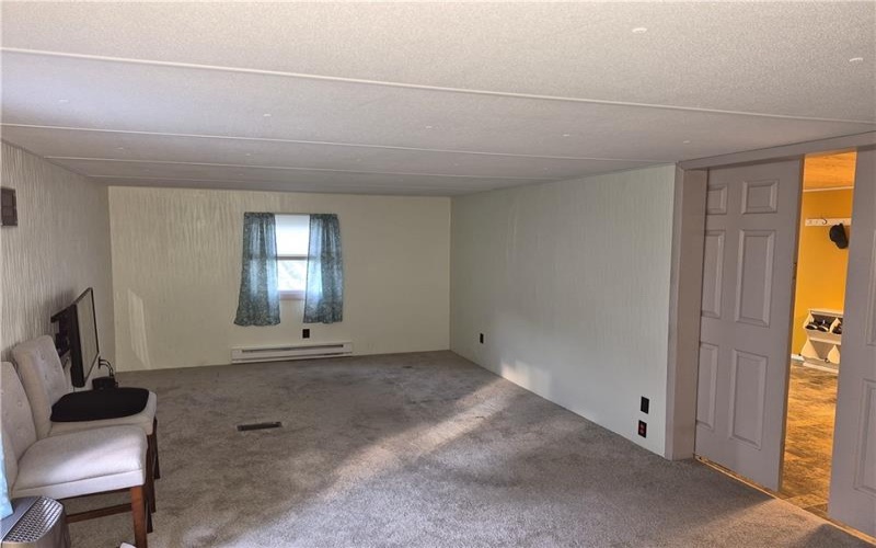 4008 Finleyville Elrama Rd, Finleyville, 15332, 3 Bedrooms Bedrooms, ,2 BathroomsBathrooms,Residential,For Sale,Finleyville Elrama Rd,1757855
