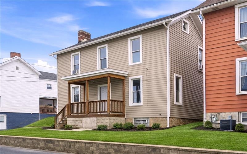 601 Mt Pleasant St, Greensburg, 15601, 3 Bedrooms Bedrooms, 6 Rooms Rooms,3 BathroomsBathrooms,Residential,For Sale,Mt Pleasant St,1758697