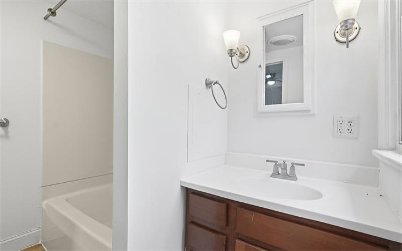 601 Mt Pleasant St, Greensburg, 15601, 3 Bedrooms Bedrooms, 6 Rooms Rooms,3 BathroomsBathrooms,Residential,For Sale,Mt Pleasant St,1758697