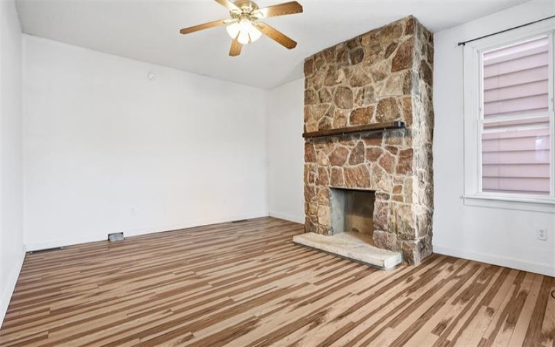 601 Mt Pleasant St, Greensburg, 15601, 3 Bedrooms Bedrooms, 6 Rooms Rooms,3 BathroomsBathrooms,Residential,For Sale,Mt Pleasant St,1758697