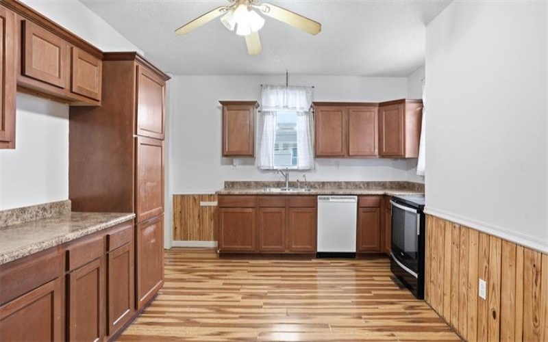 601 Mt Pleasant St, Greensburg, 15601, 3 Bedrooms Bedrooms, 6 Rooms Rooms,3 BathroomsBathrooms,Residential,For Sale,Mt Pleasant St,1758697