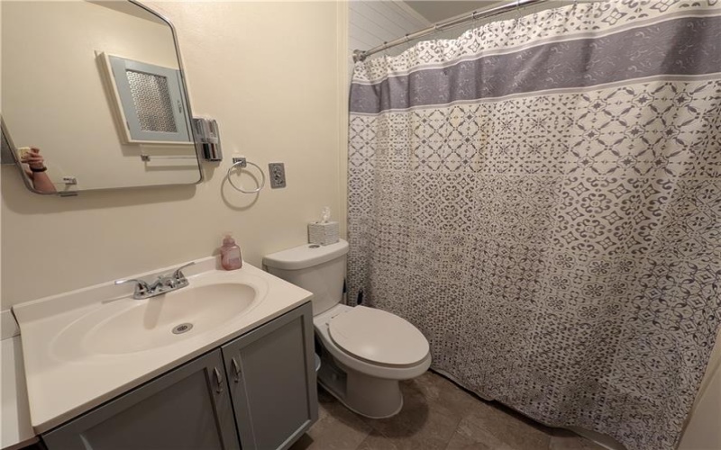 1300 Leeds Ave, Monessen, 15062, 2 Bedrooms Bedrooms, ,1.1 BathroomsBathrooms,Residential,For Sale,Leeds Ave,1758829