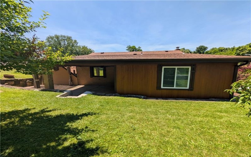 1300 Leeds Ave, Monessen, 15062, 2 Bedrooms Bedrooms, ,1.1 BathroomsBathrooms,Residential,For Sale,Leeds Ave,1758829