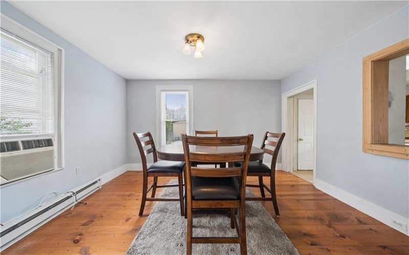 601 Walnut St, Latrobe, 15650, 3 Bedrooms Bedrooms, 10 Rooms Rooms,2.1 BathroomsBathrooms,Residential,For Sale,Walnut St,1759186