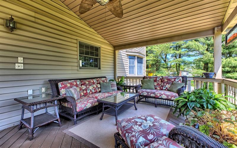 1413 Colony DRIVE, Greensburg, 15601, 4 Bedrooms Bedrooms, 10 Rooms Rooms,3.1 BathroomsBathrooms,Residential,For Sale,Colony,1759233