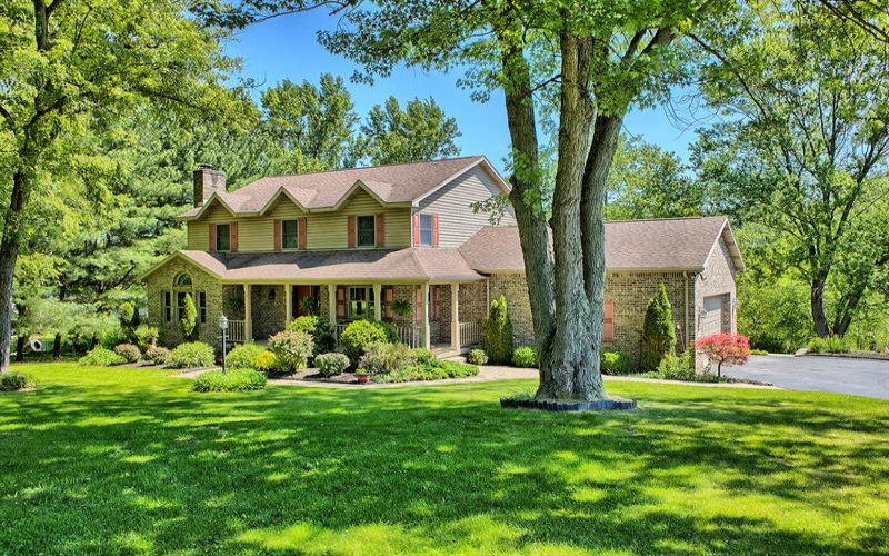 1413 Colony DRIVE, Greensburg, 15601, 4 Bedrooms Bedrooms, 10 Rooms Rooms,3.1 BathroomsBathrooms,Residential,For Sale,Colony,1759233