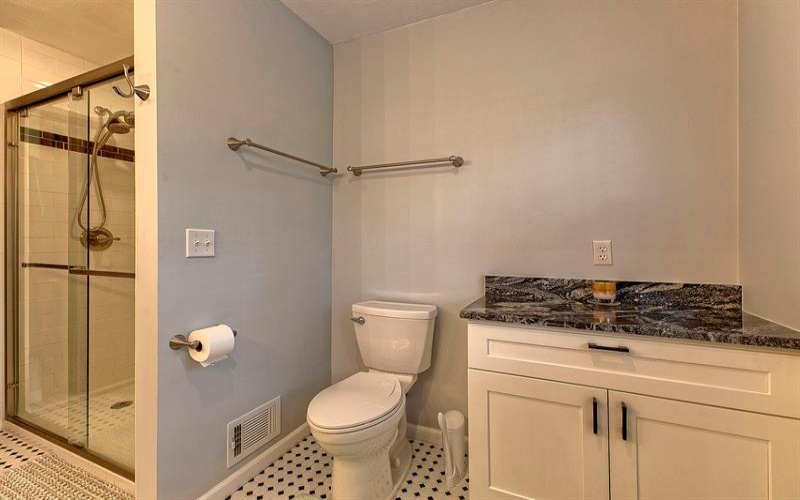 1413 Colony DRIVE, Greensburg, 15601, 4 Bedrooms Bedrooms, 10 Rooms Rooms,3.1 BathroomsBathrooms,Residential,For Sale,Colony,1759233