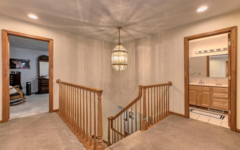 1413 Colony DRIVE, Greensburg, 15601, 4 Bedrooms Bedrooms, 10 Rooms Rooms,3.1 BathroomsBathrooms,Residential,For Sale,Colony,1759233