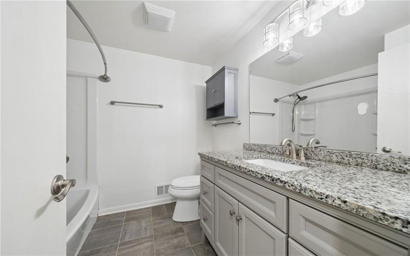 108 Macbeth Drive, New Kensington, 15068, 3 Bedrooms Bedrooms, 8 Rooms Rooms,2.1 BathroomsBathrooms,Residential,For Sale,Macbeth Drive,1759561