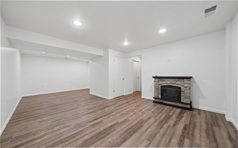 108 Macbeth Drive, New Kensington, 15068, 3 Bedrooms Bedrooms, 8 Rooms Rooms,2.1 BathroomsBathrooms,Residential,For Sale,Macbeth Drive,1759561
