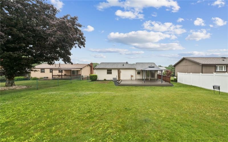 108 Macbeth Drive, New Kensington, 15068, 3 Bedrooms Bedrooms, 8 Rooms Rooms,2.1 BathroomsBathrooms,Residential,For Sale,Macbeth Drive,1759561