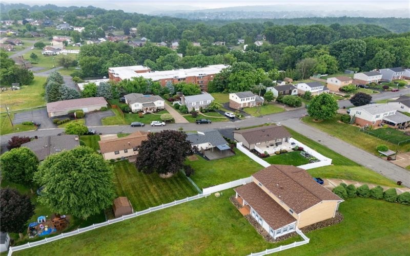 108 Macbeth Drive, New Kensington, 15068, 3 Bedrooms Bedrooms, 8 Rooms Rooms,2.1 BathroomsBathrooms,Residential,For Sale,Macbeth Drive,1759561