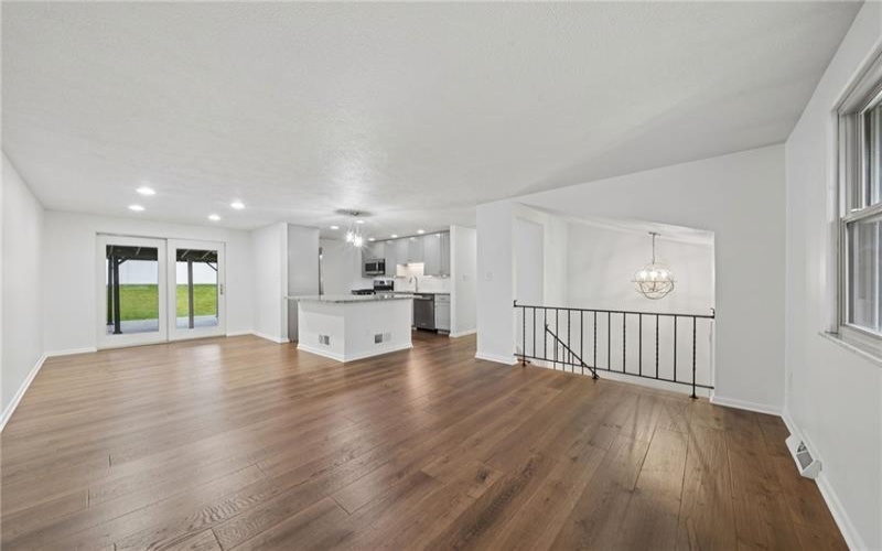 108 Macbeth Drive, New Kensington, 15068, 3 Bedrooms Bedrooms, 8 Rooms Rooms,2.1 BathroomsBathrooms,Residential,For Sale,Macbeth Drive,1759561