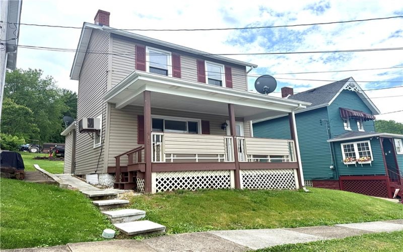 413 4TH STREET, Smithton, 15479, 2 Bedrooms Bedrooms, 6 Rooms Rooms,1 BathroomBathrooms,Residential,For Sale,4TH STREET,1759837
