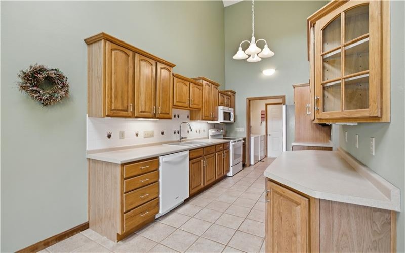 1027 Blackthorne Dr, Jeannette, 15644, 4 Bedrooms Bedrooms, ,3.1 BathroomsBathrooms,Residential,For Sale,Blackthorne Dr,1760976