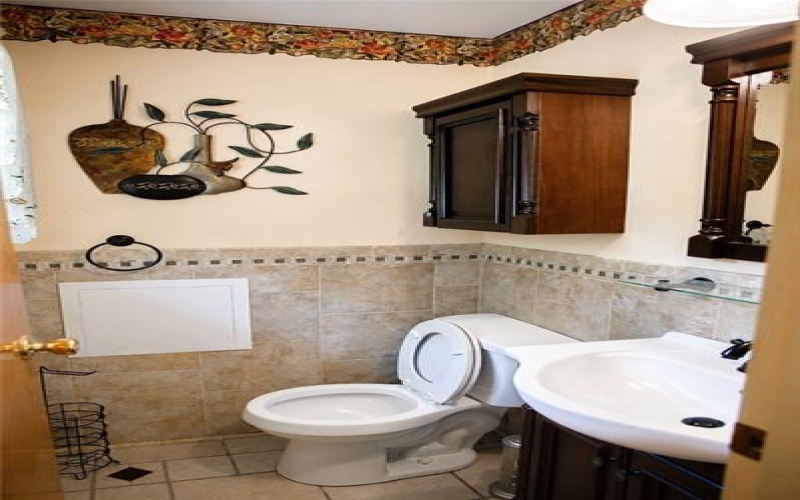 1092 Williams Dr, Belle Vernon, 15012, 3 Bedrooms Bedrooms, 6 Rooms Rooms,2.1 BathroomsBathrooms,Residential,For Sale,Williams Dr,1761006